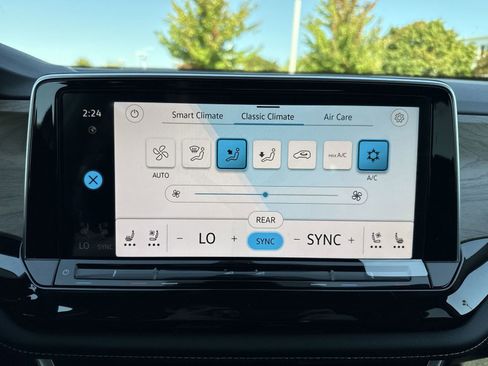 New 2026 Volkswagen Atlas SE image 20