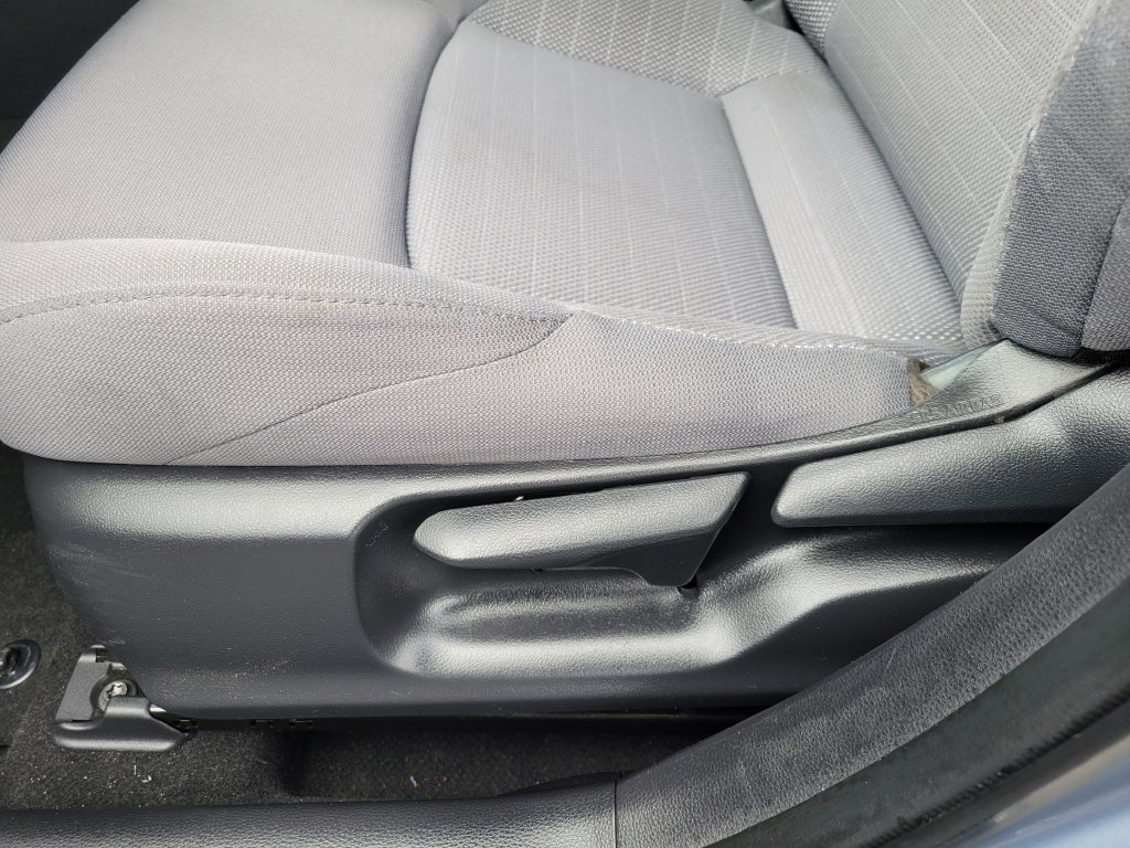 Used 2023 Toyota Corolla SE w/ SE Premium Package FWD image 15