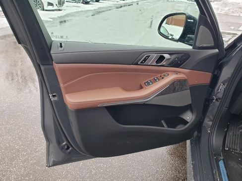 New 2026 BMW X5 xDrive50e w/ M Sport Package image 10