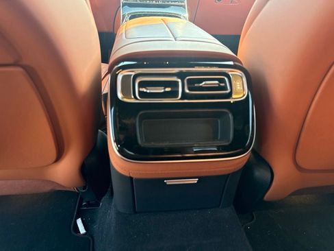 Used 2022 Mercedes-Benz S 500 4MATIC image 19