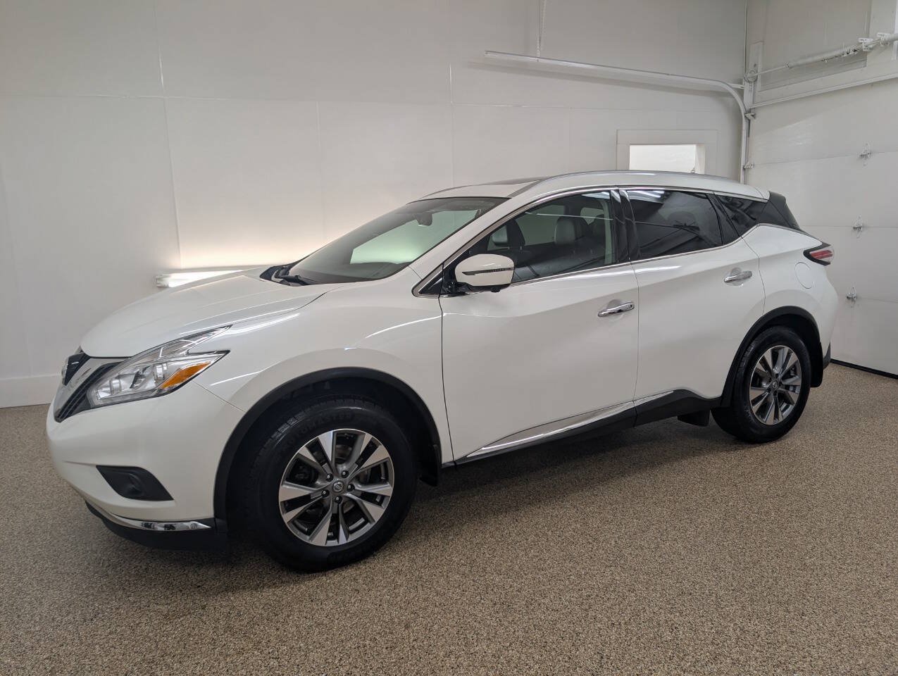 Used 2016 Nissan Murano SL AWD/4WD image 1
