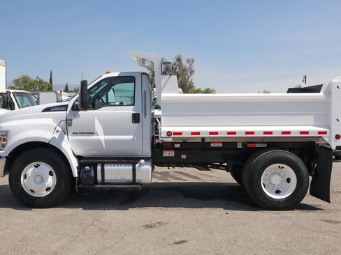 Used 2023 Ford F650 2WD Regular Cab Super Duty image 5