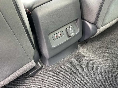 Used 2026 Nissan Frontier Pro-X w/ Pro-X Convenience Package RWD image 11