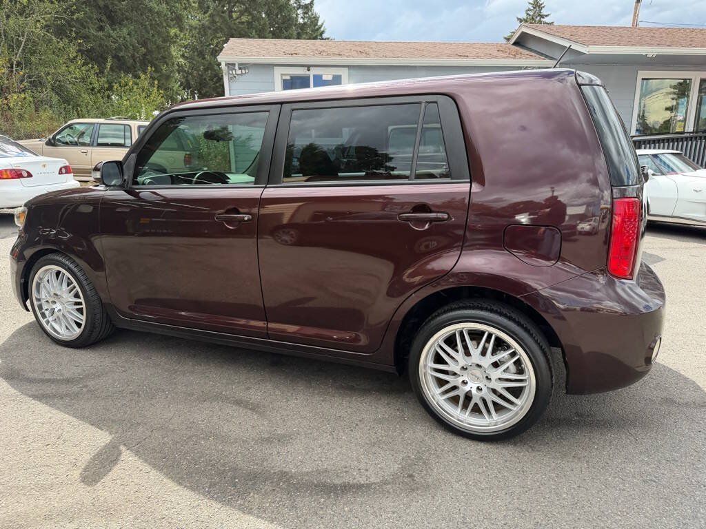 Used 2009 Scion xB FWD image 27