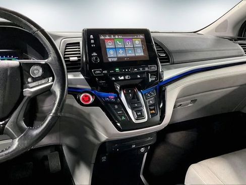 Used 2020 Honda Odyssey Elite image 11
