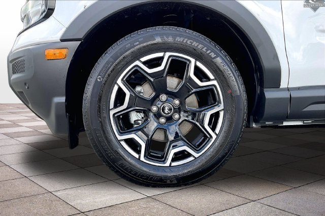 New 2026 Ford Bronco Sport Outer Banks w/ Outer Banks Tech Package+ AWD/4WD image 12