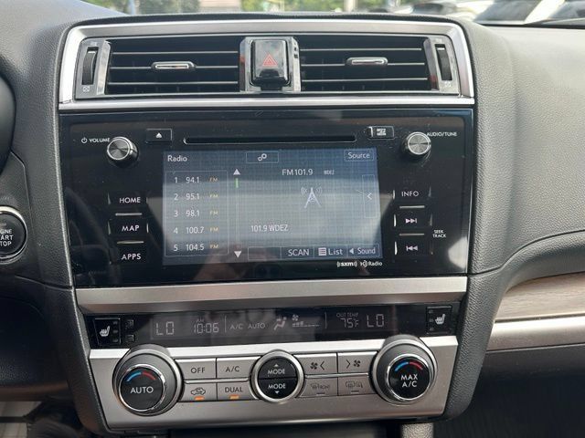 Used 2017 Subaru Outback 2.5i Touring w/ Popular Package #5A AWD/4WD image 25