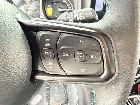 Used 2024 Jeep Wrangler Unlimited Rubicon 4xe AWD/4WD image 16