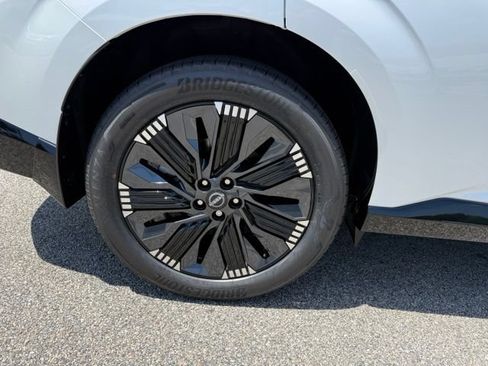 New 2026 Nissan Murano Platinum w/ Cargo Package AWD/4WD image 13