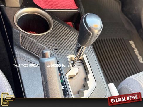 Used 2013 Toyota RAV4 XLE image 23