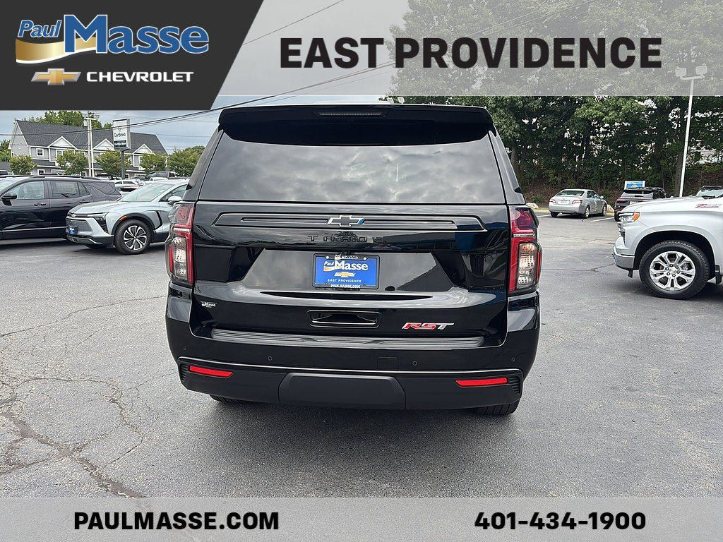 Used 2024 Chevrolet Tahoe RST w/ Luxury Package AWD/4WD image 5