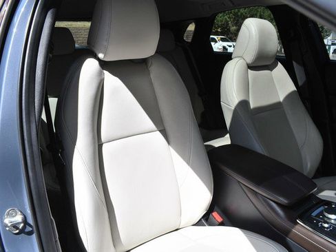 Used 2021 MAZDA CX-30 AWD 2.5 S w/ Premium Package image 27