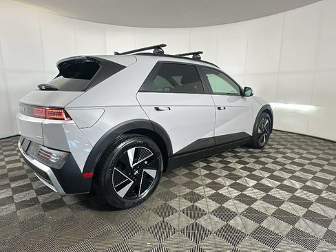 Certified 2025 Hyundai Ioniq 5 SEL AWD/4WD image 3