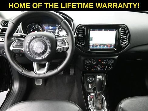 Used 2018 Jeep Compass Limited w/ Navigation Group image 15