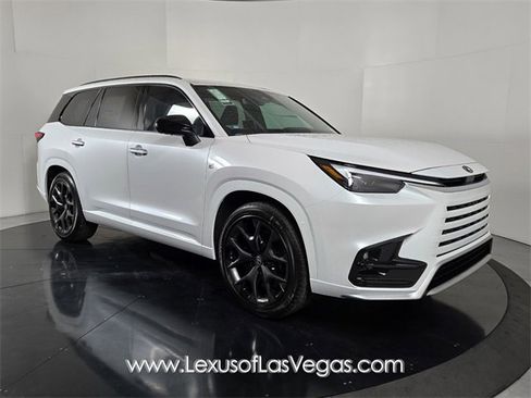 New 2026 Lexus TX 500h AWD image 2