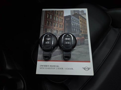 Used 2019 MINI Cooper S FWD image 35