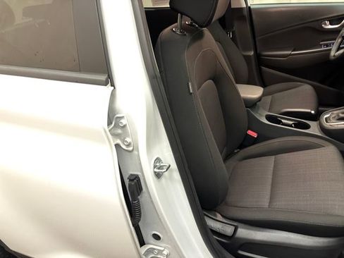 Used 2023 Hyundai Kona SEL w/ Convenience Package image 21