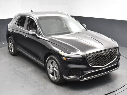 Used 2026 Genesis GV70 2.5T Advanced image 7