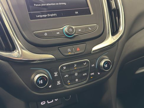 Used 2023 Chevrolet Equinox LT image 21
