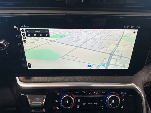 Used 2024 GMC Sierra 1500 Denali image 17