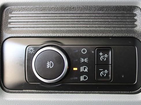 Used 2023 Ford F550 4x4 Regular Cab Super Duty image 23