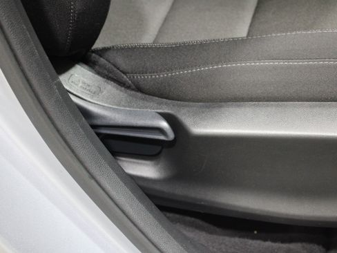 Used 2024 Honda CR-V LX image 24