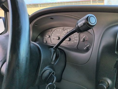 Used 2003 Ford Ranger 2WD Regular Cab image 21