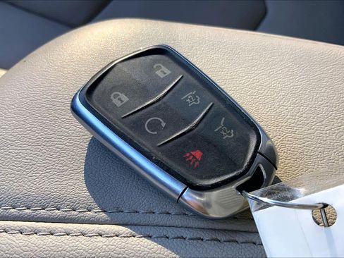 Used 2017 Cadillac Escalade Premium Luxury image 14