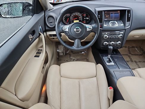 Used 2014 Nissan Maxima 3.5 SV w/ SV Value Package FWD image 11