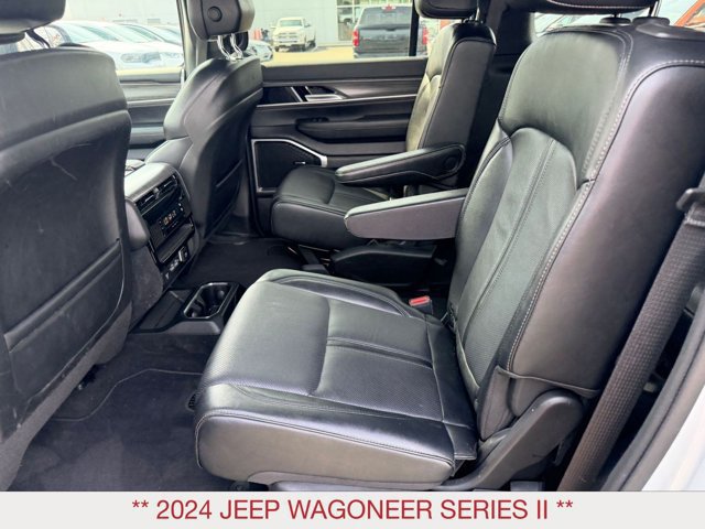 Certified 2024 Jeep Wagoneer Series II AWD/4WD image 19