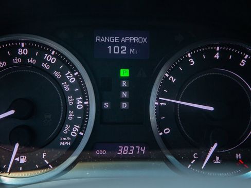 Used 2013 Lexus IS 250C image 17