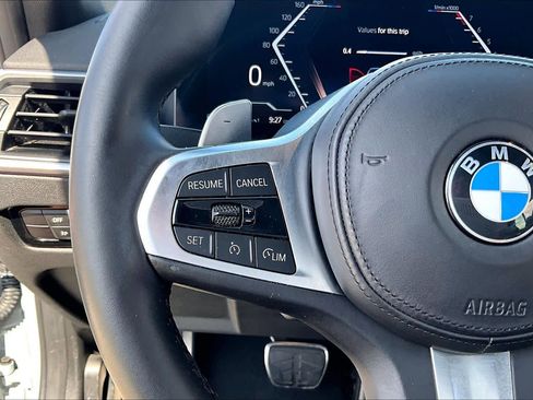 Used 2023 BMW 330i Sedan w/ M Sport Package image 21