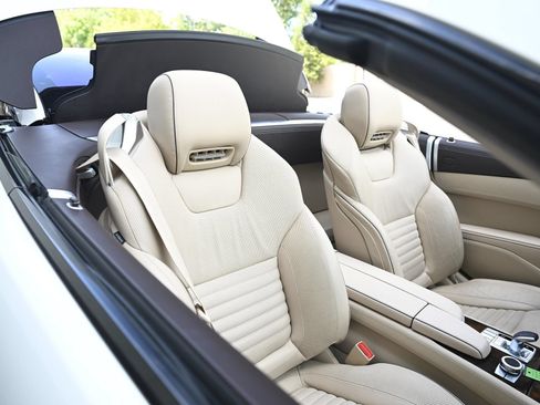 Used 2013 Mercedes-Benz SL 550 image 29