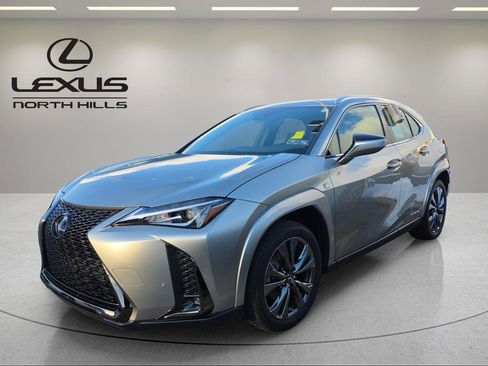Used 2022 Lexus UX 250h F Sport image 1