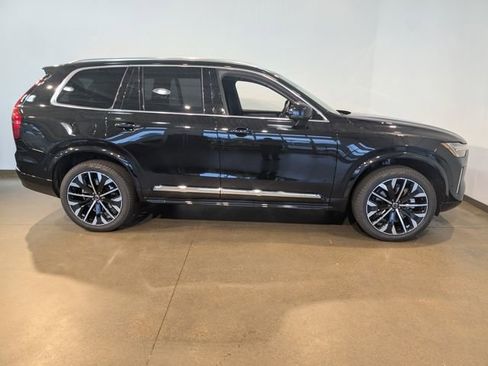 New 2026 Volvo XC90 B6 Plus w/ Protection Package Premier image 6
