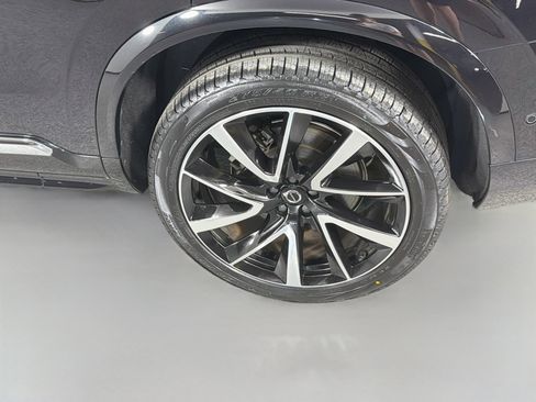 Certified 2024 Volvo XC90 B5 Plus w/ Protection Package Premier AWD/4WD image 34