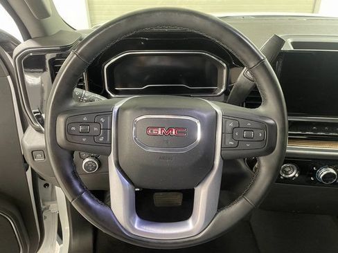 Used 2023 GMC Sierra 1500 Elevation AWD/4WD image 14