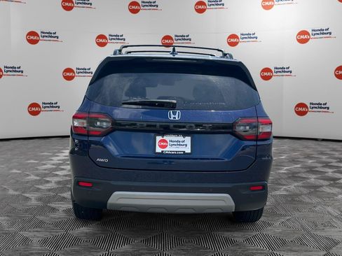 Used 2025 Honda Pilot EX-L image 4