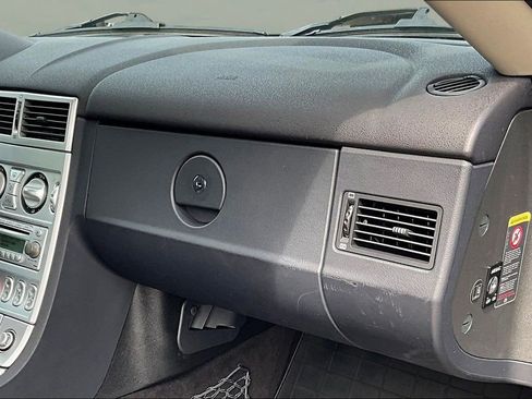 Used 2005 Chrysler Crossfire SRT-6 image 21