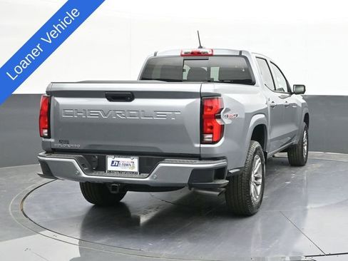 New 2025 Chevrolet Colorado LT w/ LT Convenience Package AWD/4WD image 9