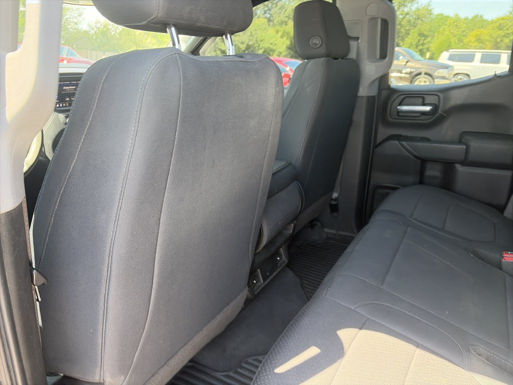 Used 2020 Chevrolet Silverado 1500 Custom w/ Custom Value Package AWD/4WD image 25