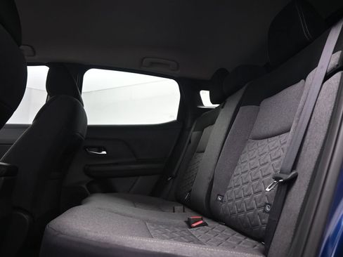 Used 2026 Nissan Kicks SV FWD image 16