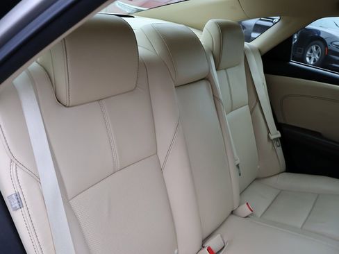 Used 2013 Toyota Avalon Limited image 12