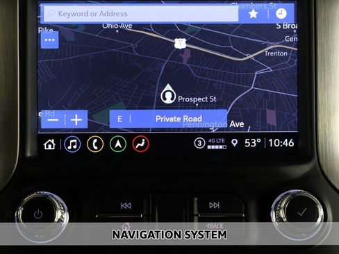 Used 2022 GMC Sierra 2500 Denali w/ Denali Black Diamond Edition image 3