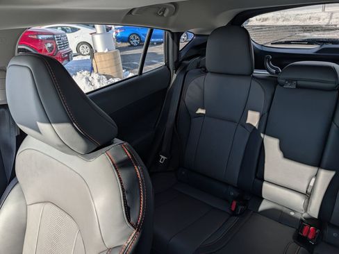 Certified 2025 Subaru Crosstrek 2.5i Limited w/ Popular Package #3A image 10