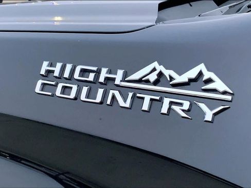 Certified 2022 Chevrolet Silverado 1500 High Country w/ Safety Package II image 33