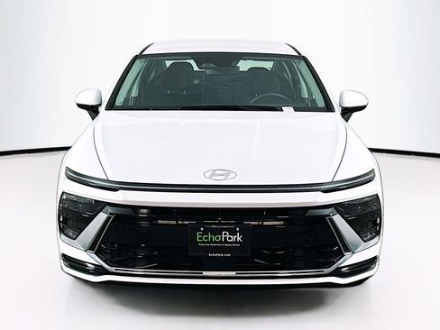Used 2025 Hyundai Sonata SEL image 2
