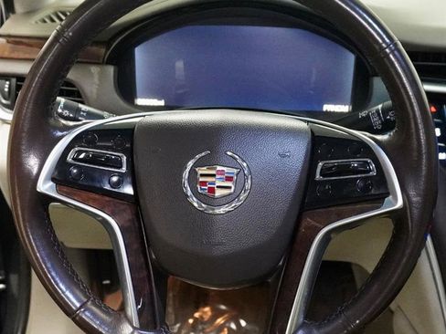 Used 2013 Cadillac XTS Platinum w/ Driver Assist Package image 12