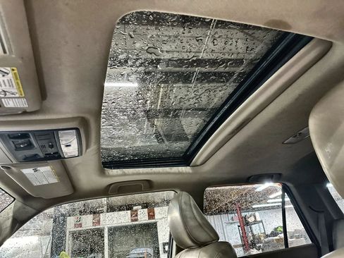 Used 2011 Toyota 4Runner SR5 AWD/4WD image 24