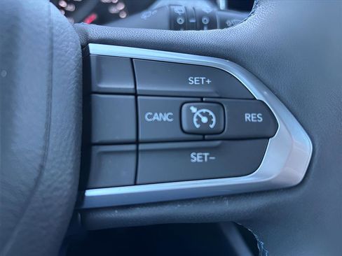 Used 2022 Jeep Compass Latitude image 16